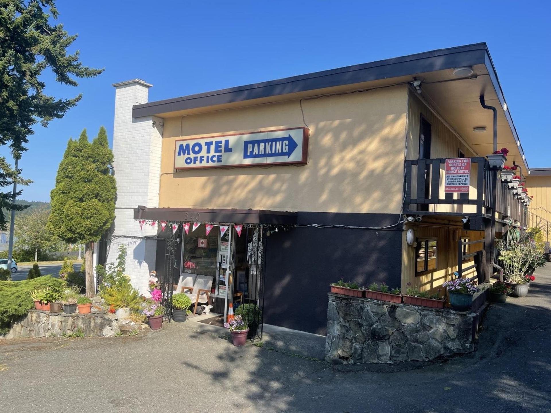 Holiday House Motel Ледисмит Экстерьер фото