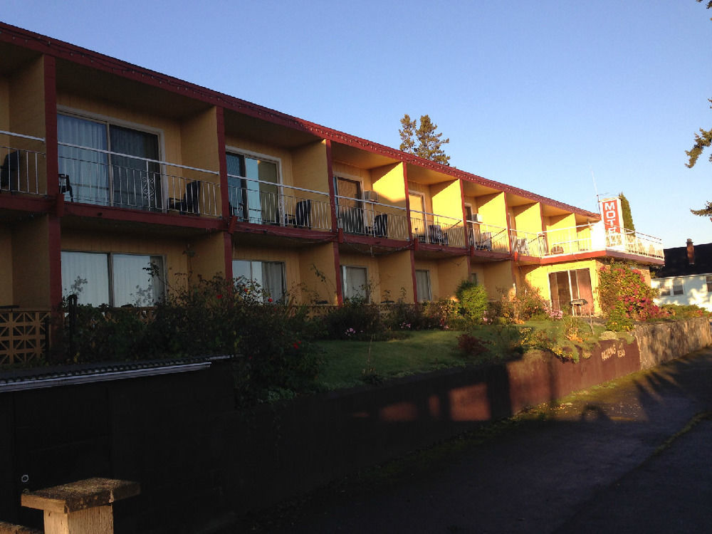 Holiday House Motel Ледисмит Экстерьер фото