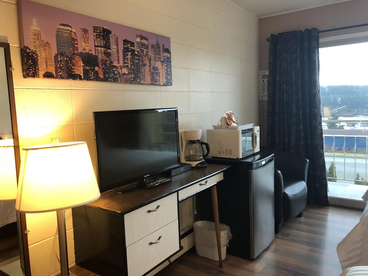 Holiday House Motel Ледисмит Экстерьер фото