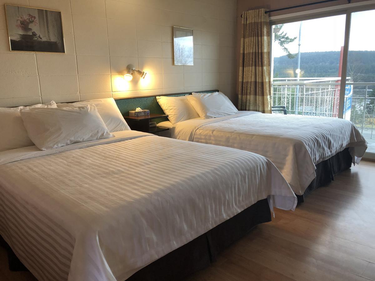 Holiday House Motel Ледисмит Экстерьер фото